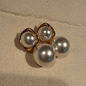 Pearl Cluster Gold-Tone Stud Earrings - White Pearlescent